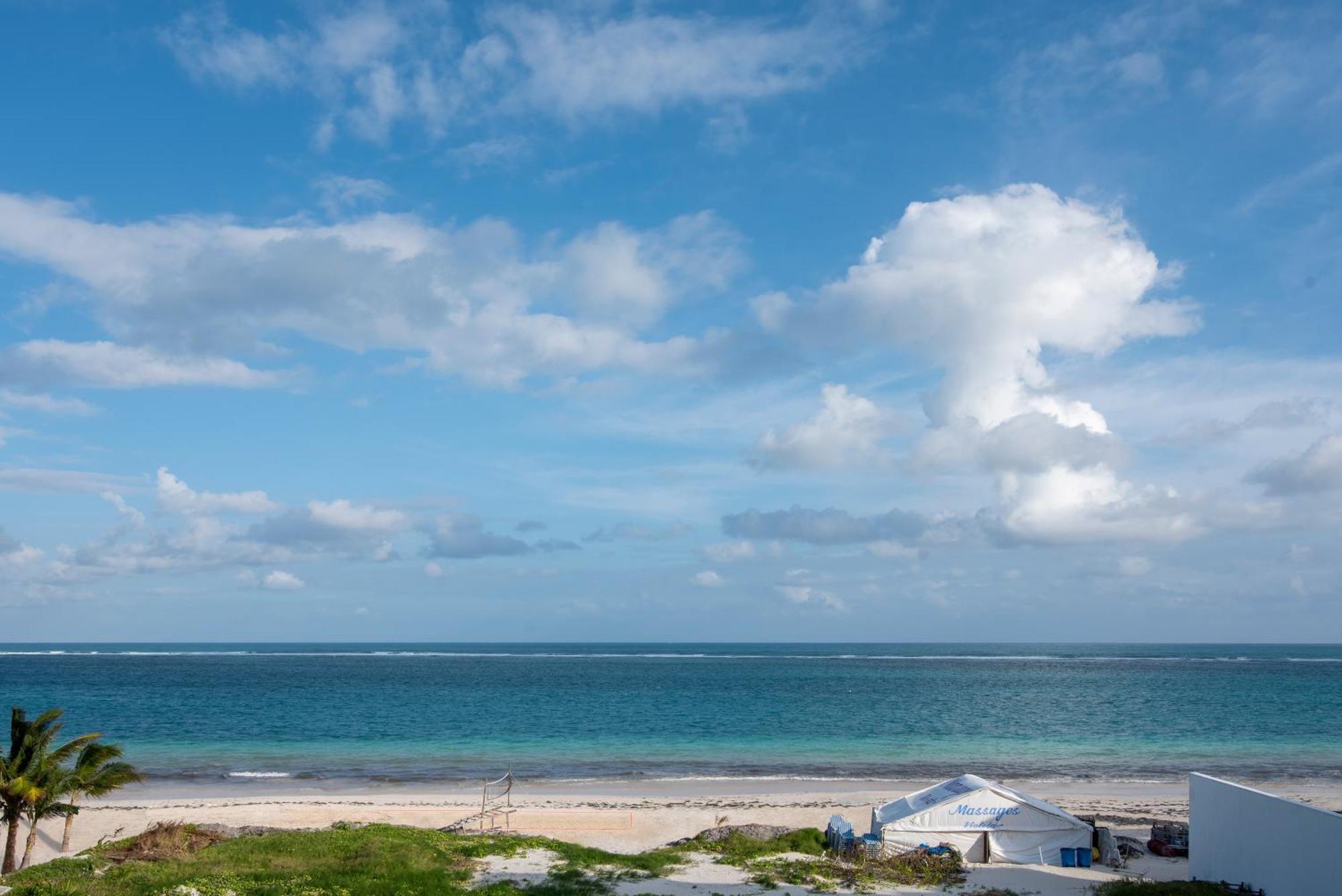 Vela'S Condos Ocean Front Puerto Morelos Exteriör bild